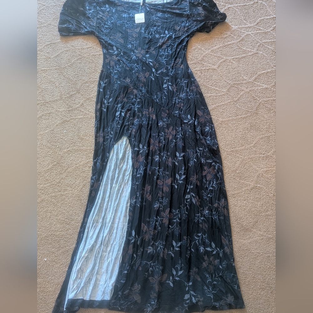 Free People GORGEOUS NEW SPRING Black Floral Maxi Dress HIGH SLIT $128 SMALL S